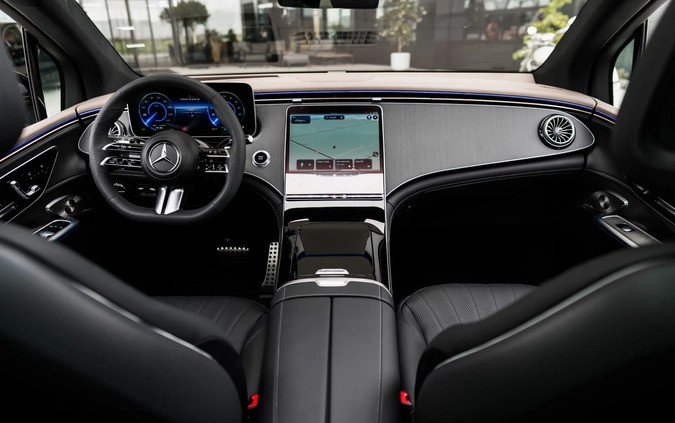 Mercedes-Benz EQE cena 456000 przebieg: 5, rok produkcji 2023 z Radomsko małe 277